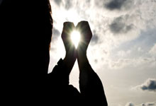 美国田径女选手创奥运会纪录摘金